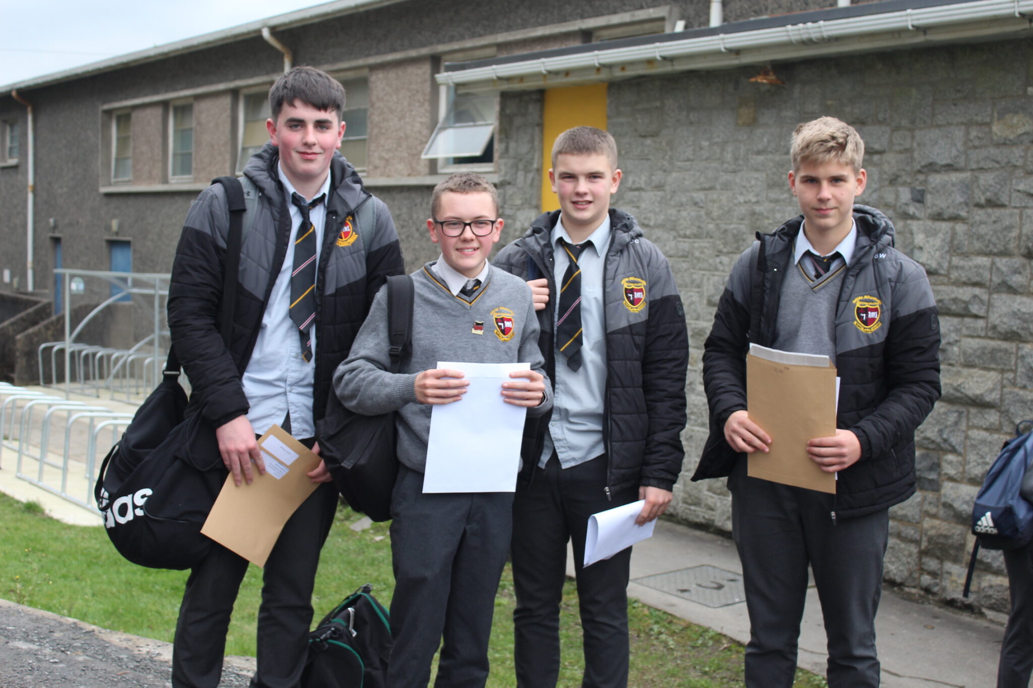 Pictures: St Eunan's College Students Celebrate Junior Cert Success ...