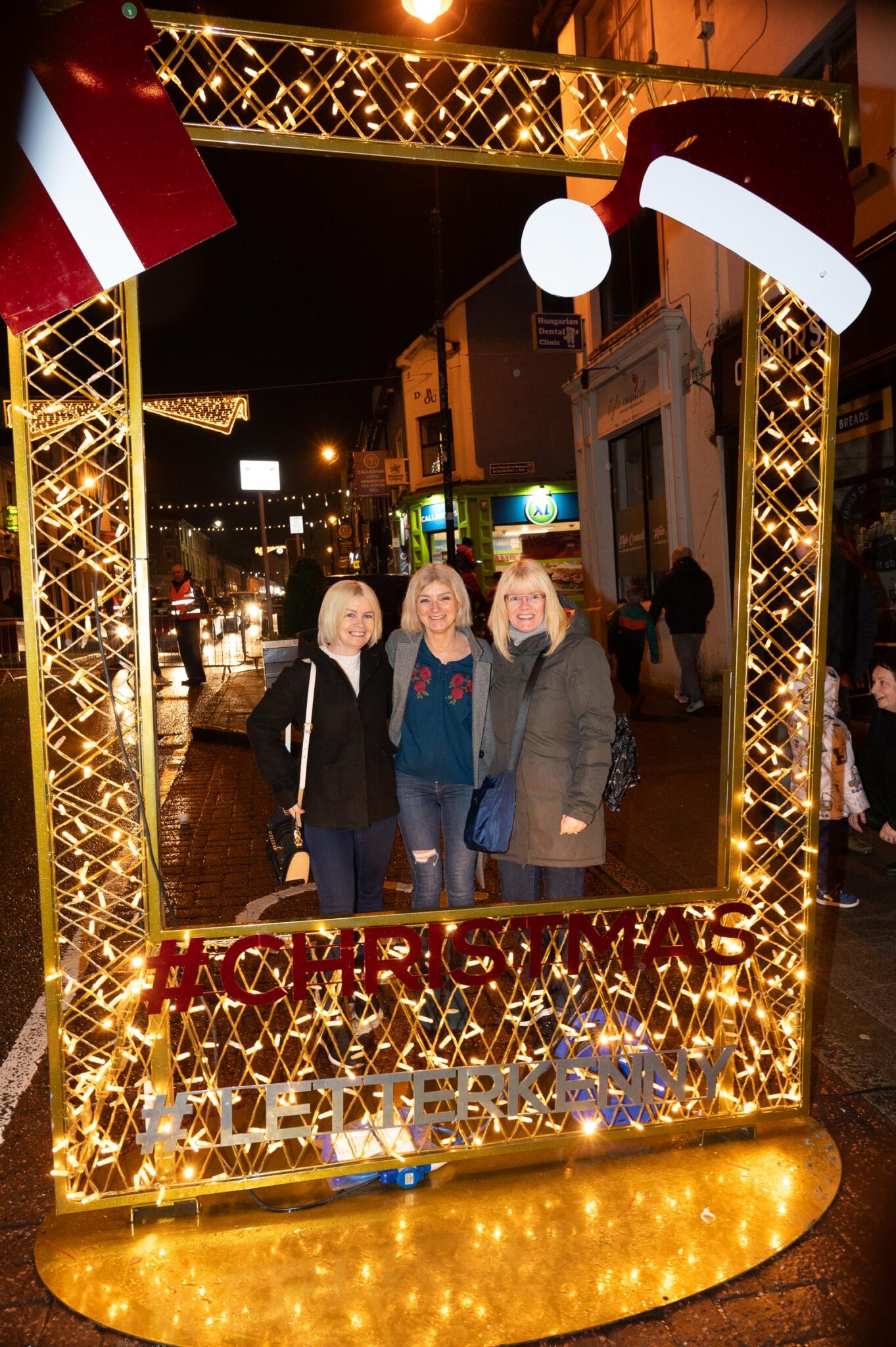 Letterkenny turns out for official Christmas lights switchon Pic