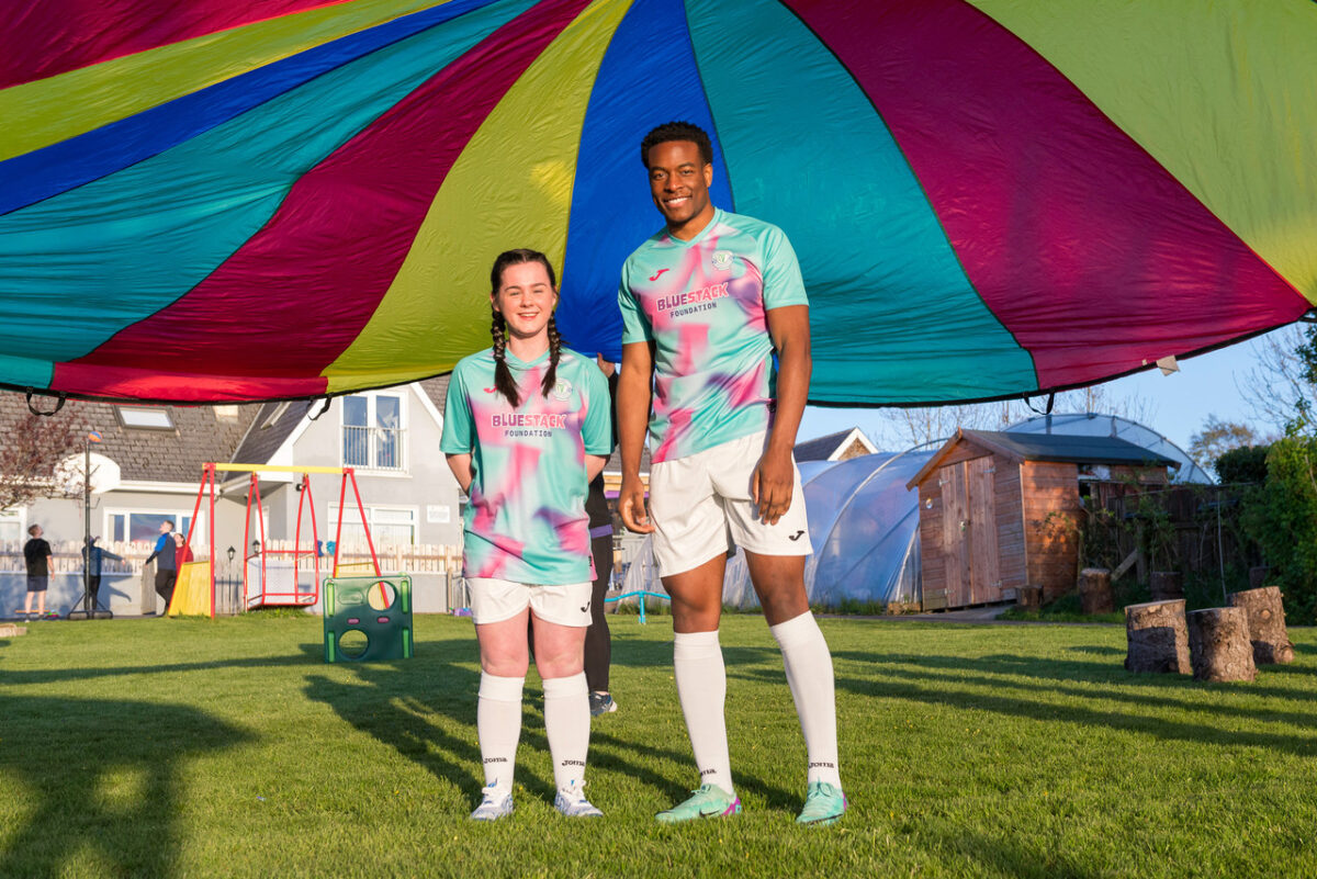 Finn Harps score colourful kit for Bluestack Foundation! - Donegal Daily